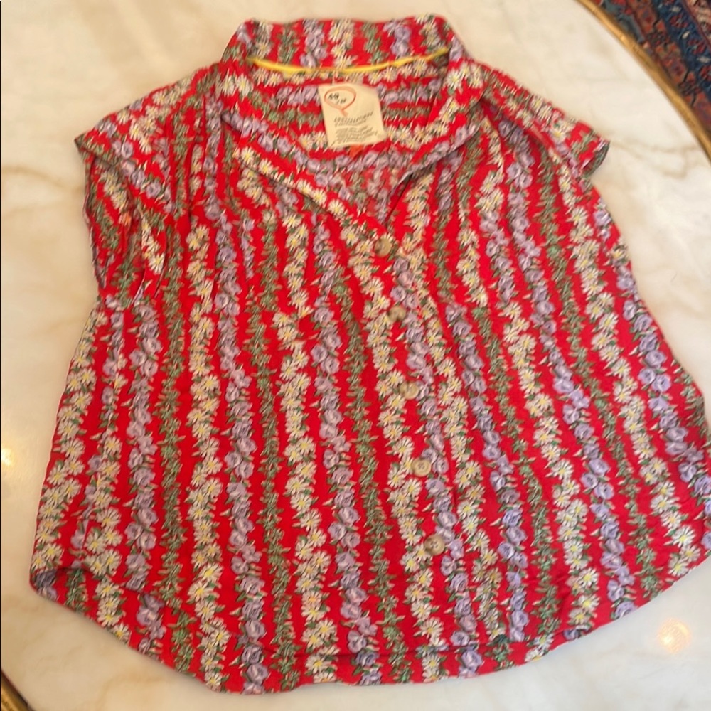 Red and White Relaxed Button Down Shirt with Notched Collar
